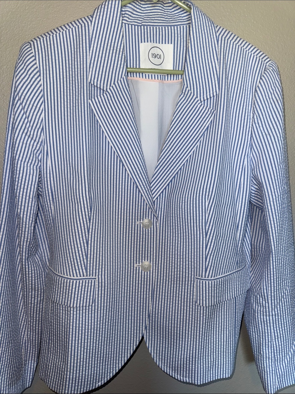 1901 Blue and White Striped Seersucker Blazer